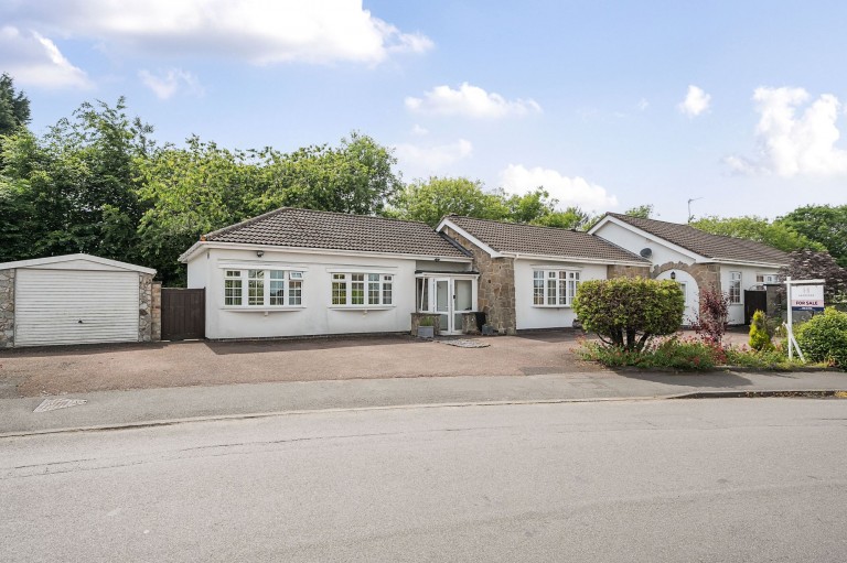 Maytree Drive, Kirby Muxloe, LE9