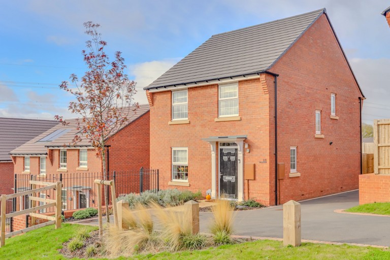 Glenmore Road, Lubbesthorpe, LE19