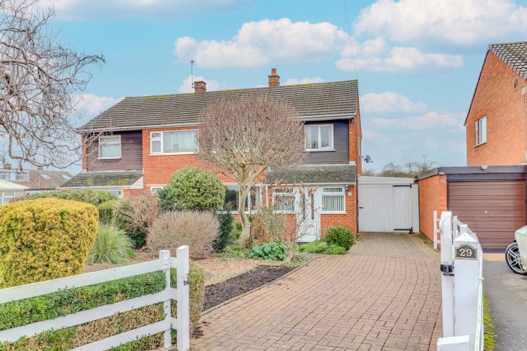 Blenheim Road, Birstall, LE4