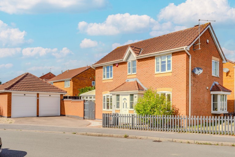 Pendragon Way, Leicester Forest East, LE3