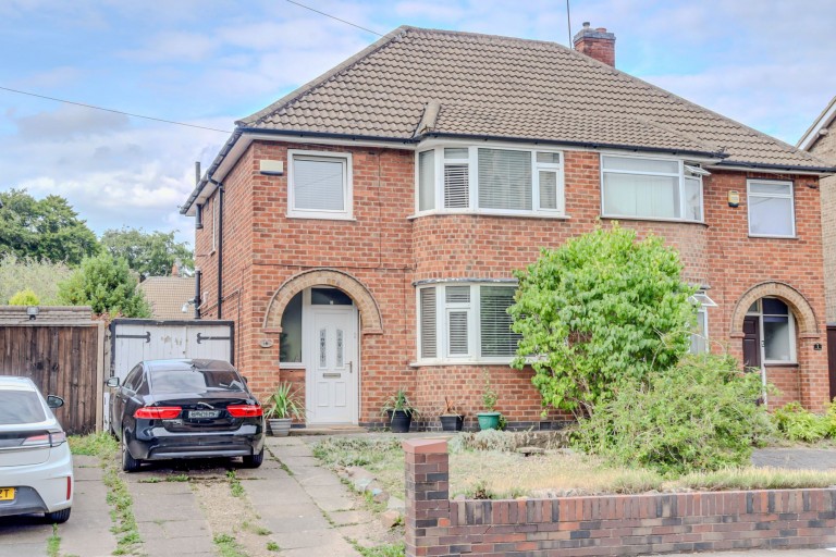 Glenfield Road, Leicester, LE3