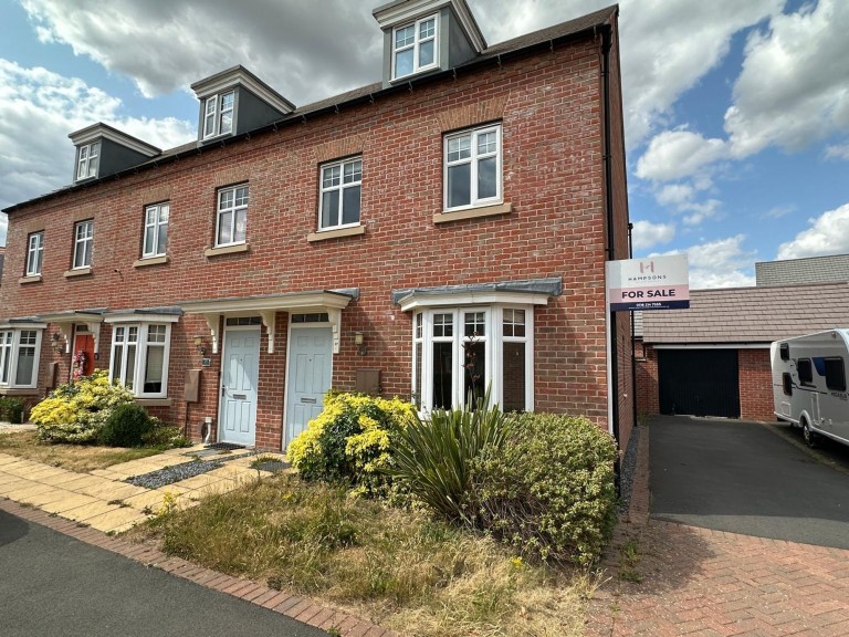 Isla Drive, Lubbesthorpe, LE19