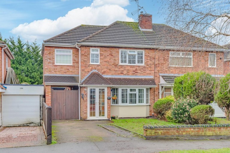 Kings Drive, Leicester Forest East, LE3