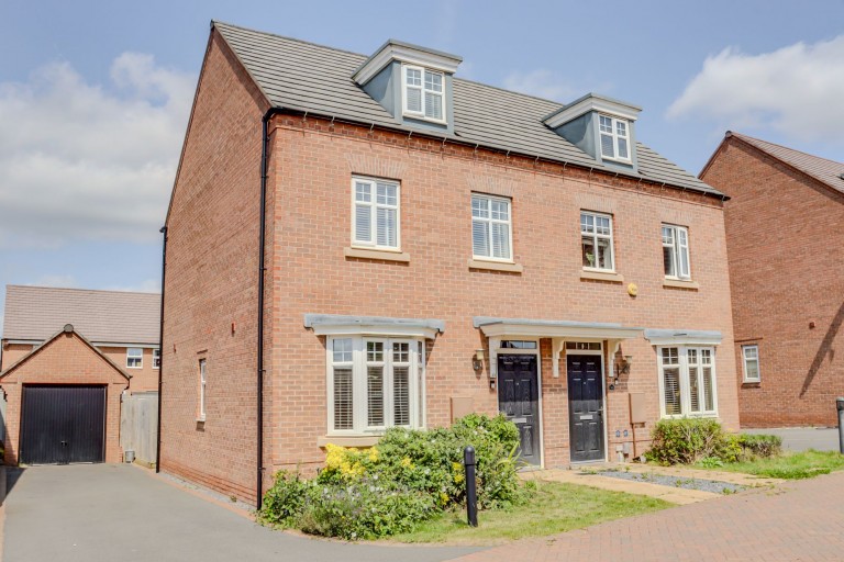 Isla Drive, Lubbesthorpe, LE19