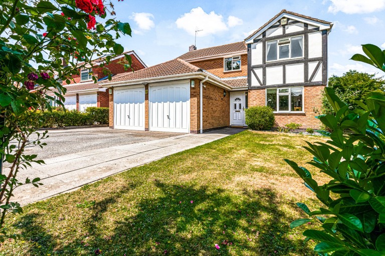 Lark Close, Leicester Forest East, LE3