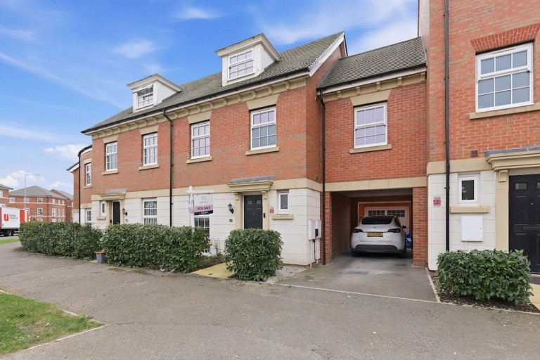 Tay Road, Lubbesthorpe, LE19