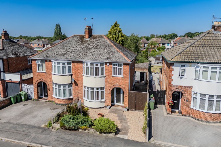 Park Drive, Leicester Forest East, LE3