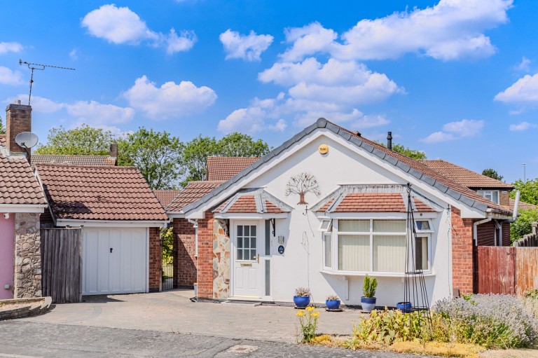 Blue Pots Close, Leicester Forest East, LE3