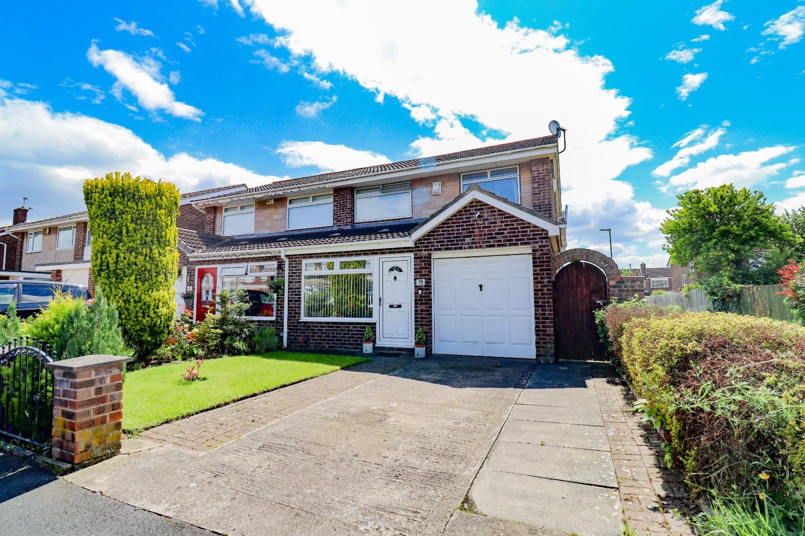 Chadderton Drive, Stainsby HIll, Thornaby, TS17 9QG