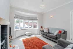 Broadgate Gardens, Linthorpe, Middlesbrough, TS5 5LR