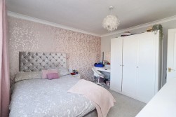 Roecliffe Grove, Stockton-On-Tees, TS19 8JU