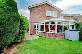 Chadderton Drive, Stainsby HIll, Thornaby, TS17 9QG