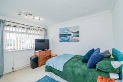 Chadderton Drive, Stainsby HIll, Thornaby, TS17 9QG