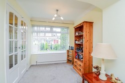 Chadderton Drive, Stainsby HIll, Thornaby, TS17 9QG