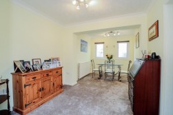 Chadderton Drive, Stainsby HIll, Thornaby, TS17 9QG
