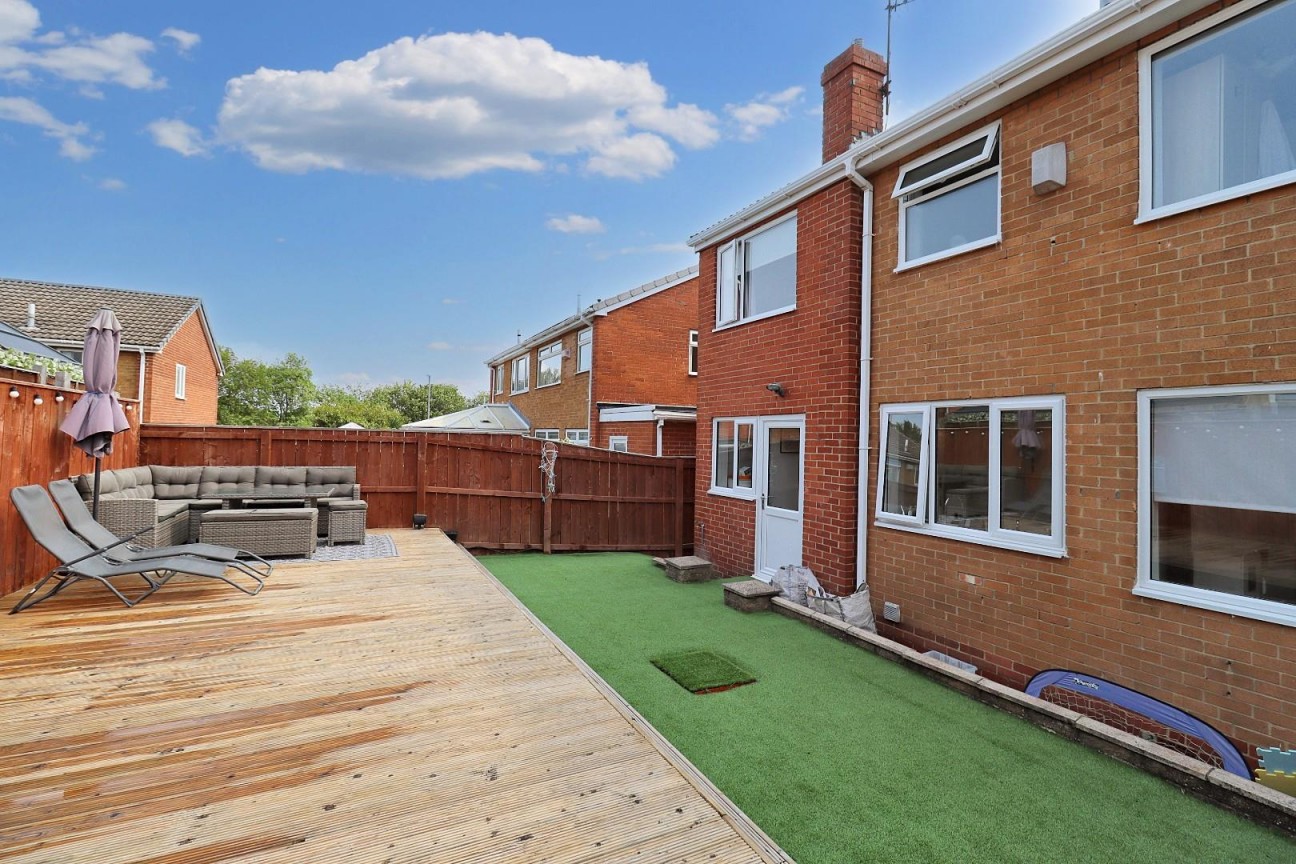 Barkston Close, Wolviston Court, Billingham, TS22 5EY