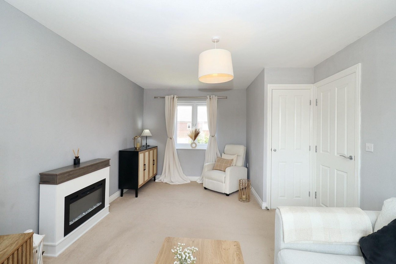 Leo Grove, Queensgate, Stockton-On-Tees, TS18 3UY