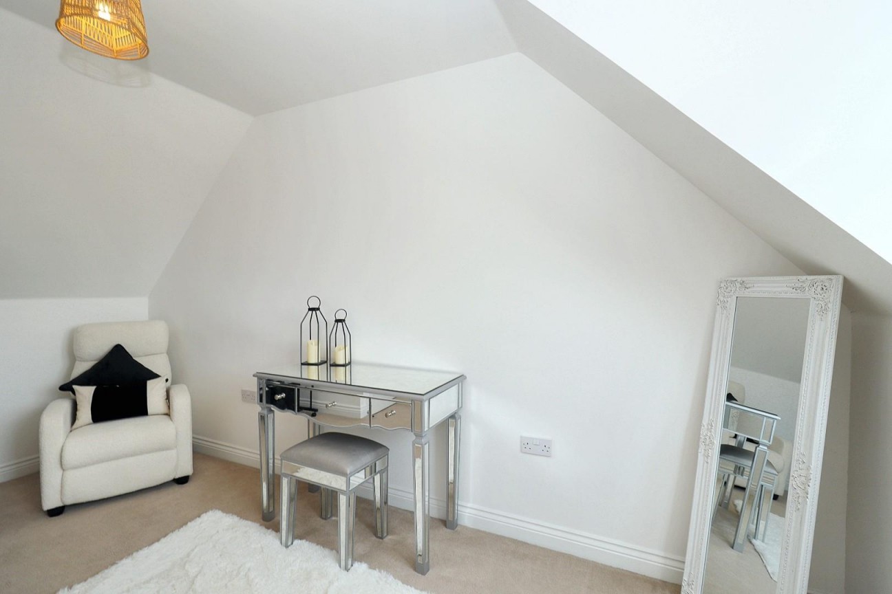 Leo Grove, Queensgate, Stockton-On-Tees, TS18 3UY