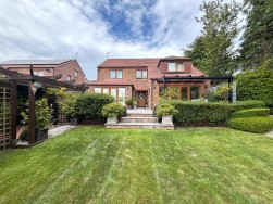 Manor Farm Court, Bishopton Village, TS21 1GL
