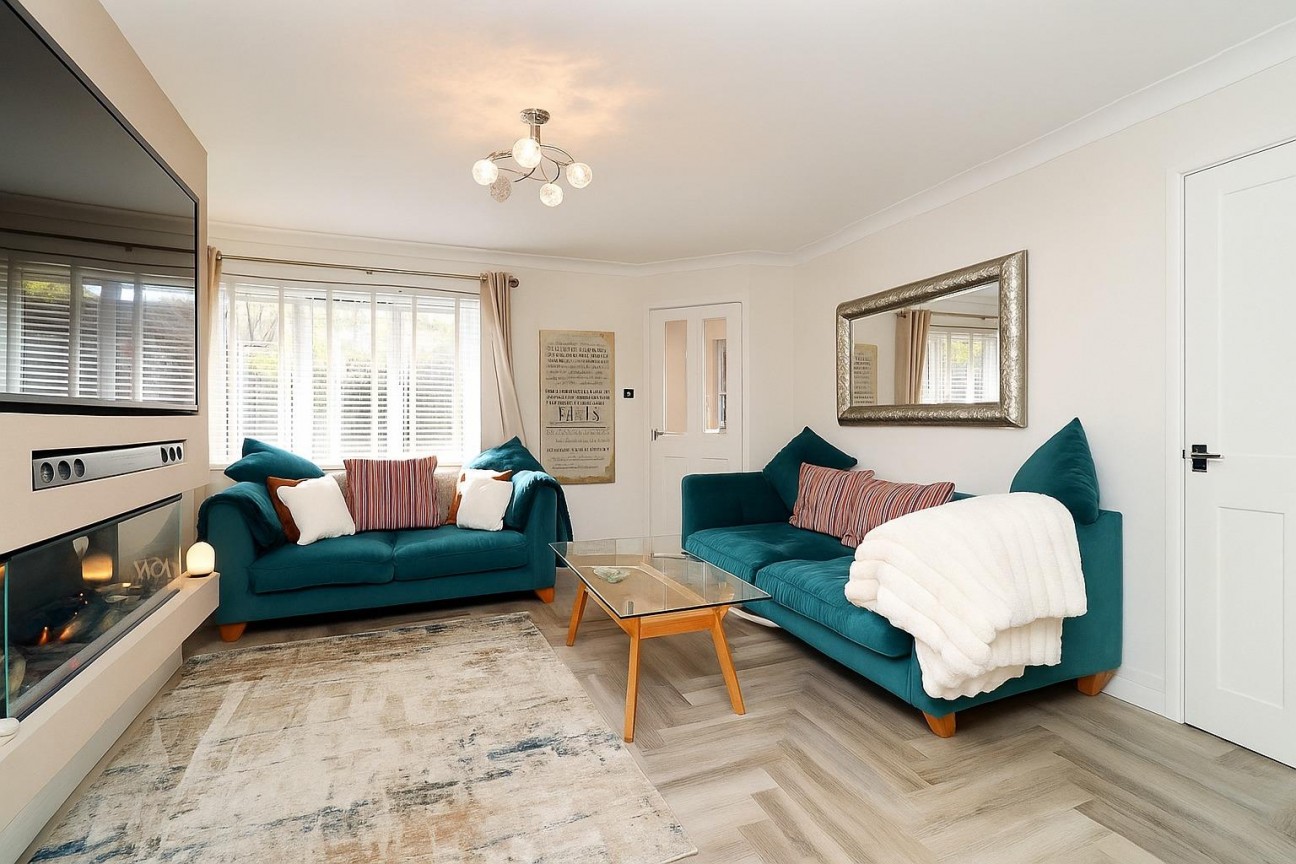 Applegarth, Coulby Newham, Middlesbrough, TS8 0UY