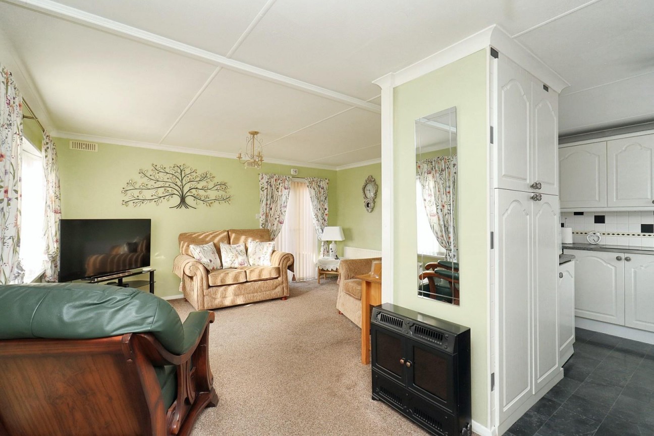 Sea Breeze Park, Queen Street, Seaton Carew, Hartlepool, TS25 1FJ