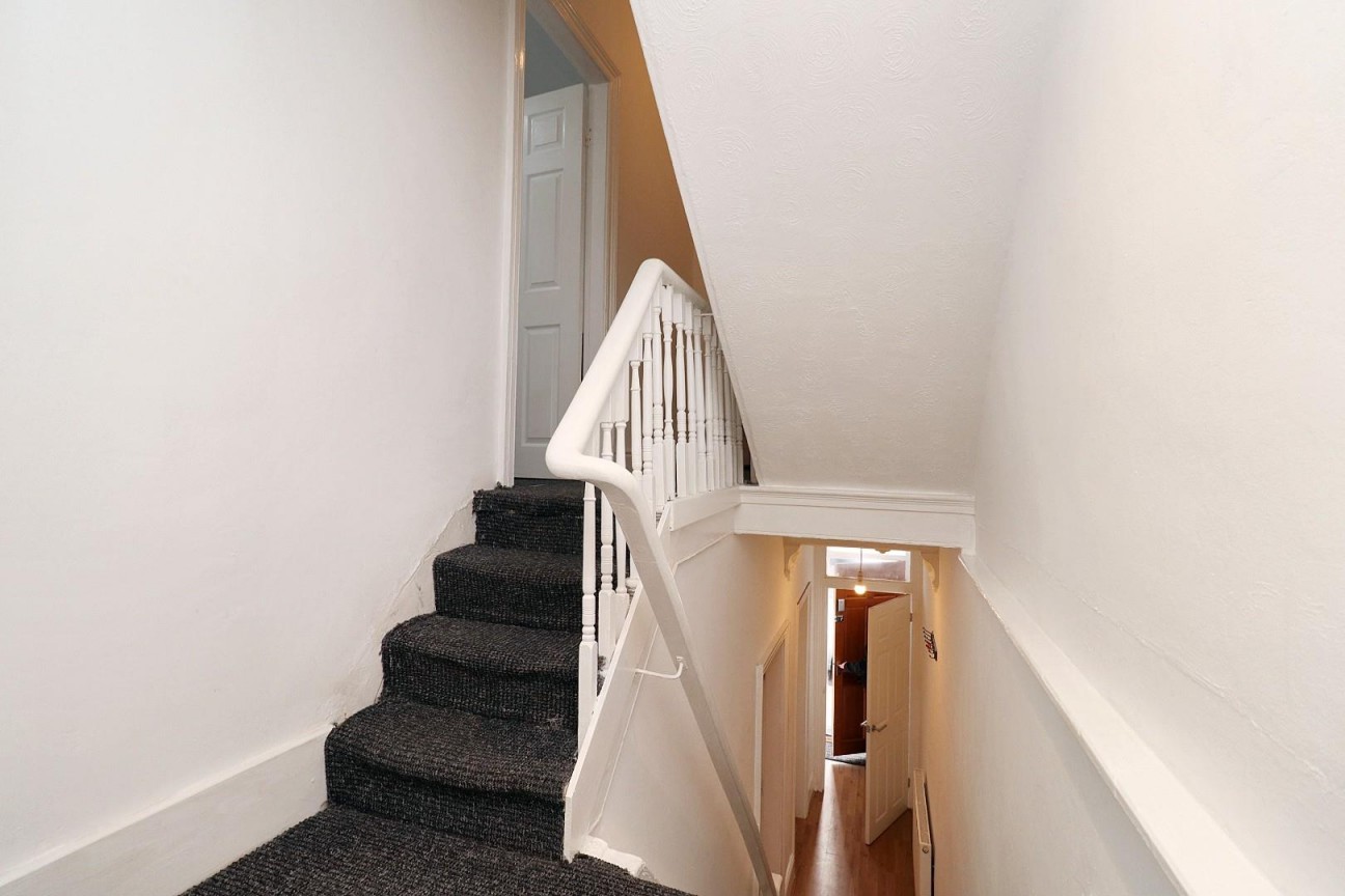 Clifton Street, Middlesbrough, TS1 4BX