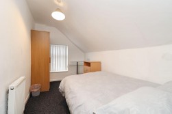 Clifton Street, Middlesbrough, TS1 4BX