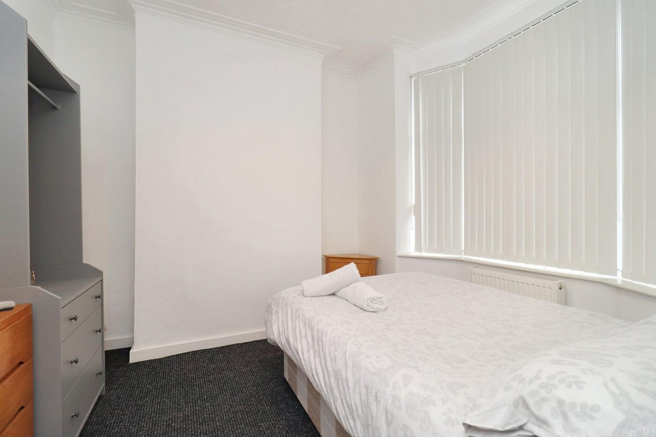 Clifton Street, Middlesbrough, TS1 4BX