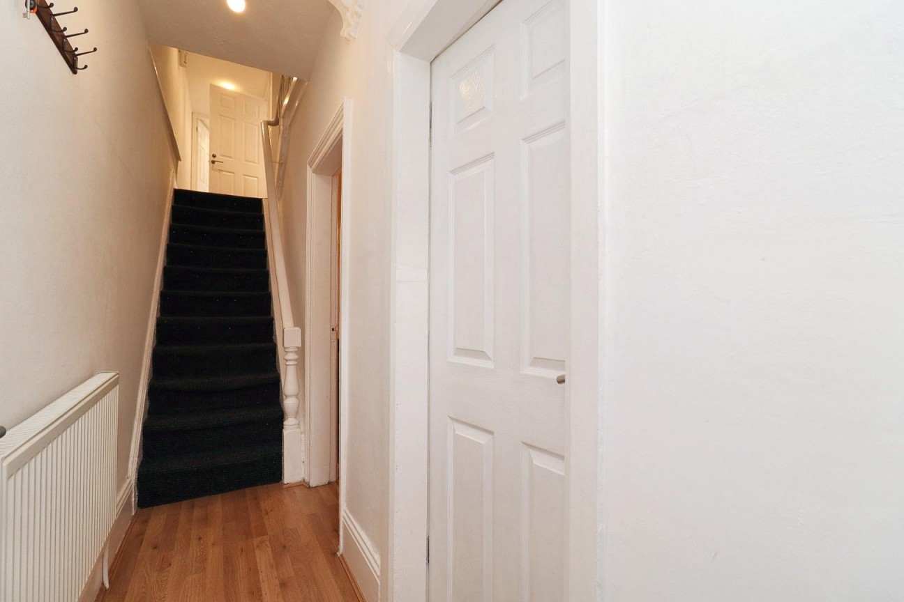 Clifton Street, Middlesbrough, TS1 4BX