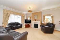 Parkwood Drive, Hartburn Village, Stockton-On-Tees