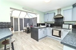 Russell Walk, Thornaby, Stockton-On-Tees, TS17 6DJ