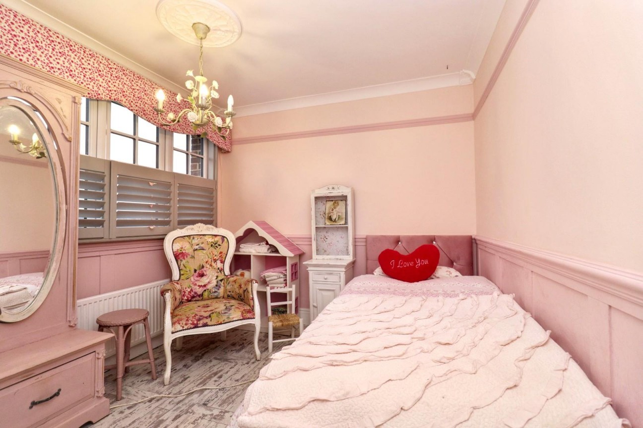 Cowpen Crescent, (Near North Tees Hospital) Stockton-On-Tees, TS19 8QB