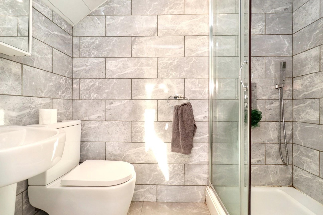 Middlebank Road, Ormesby, Middlesbrough, TS7 9EW