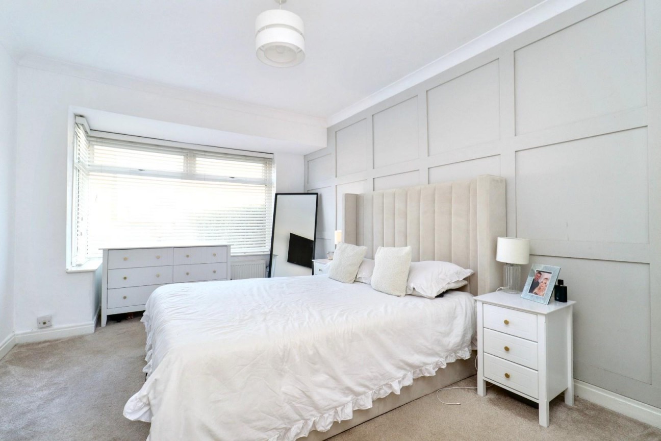 Middlebank Road, Ormesby, Middlesbrough, TS7 9EW