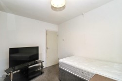 Merlin Road, Middlesbrough, TS3 8EA