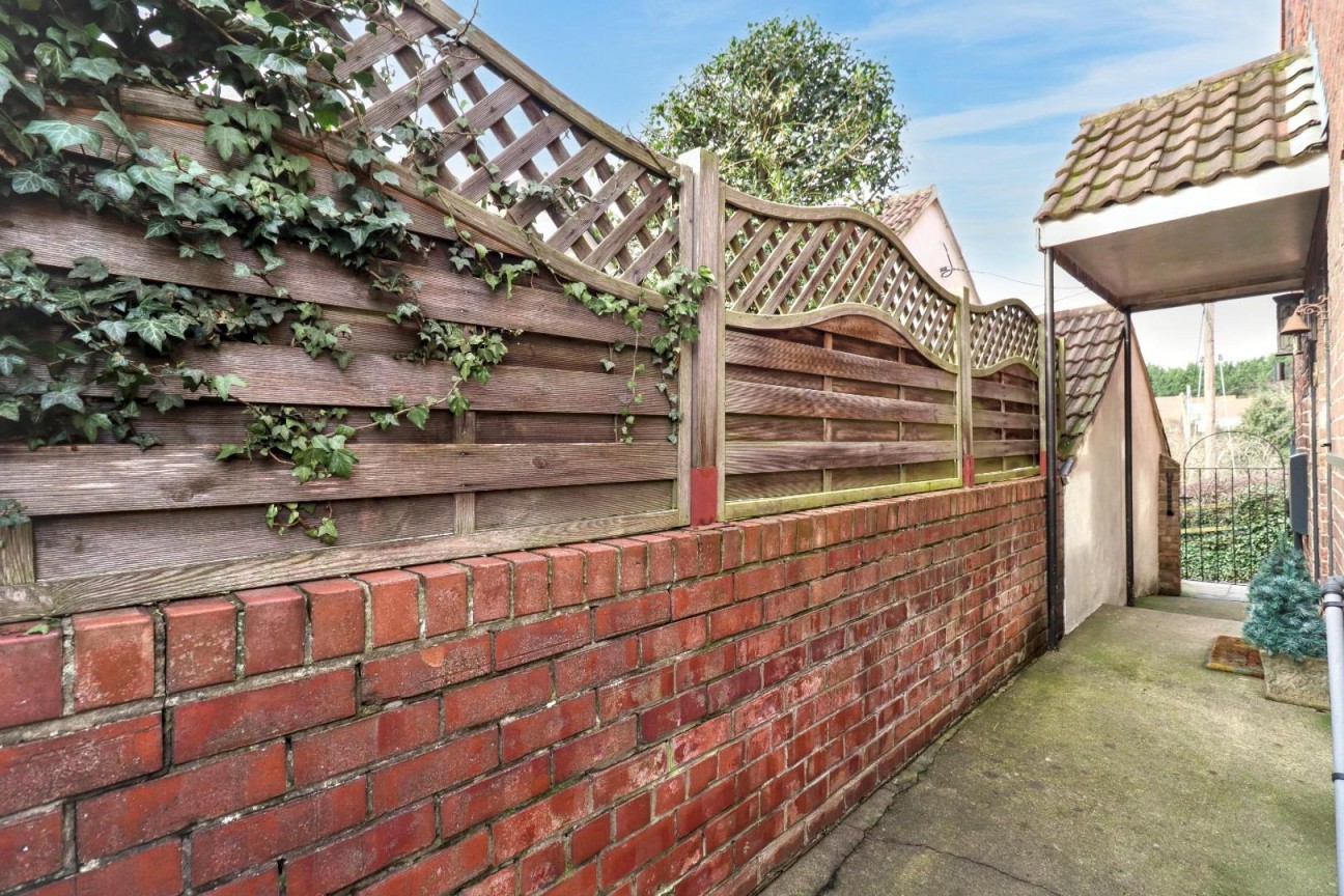 Ivy Cottage, Bank Terrace, Thorpe Thewles, TS21 3JW