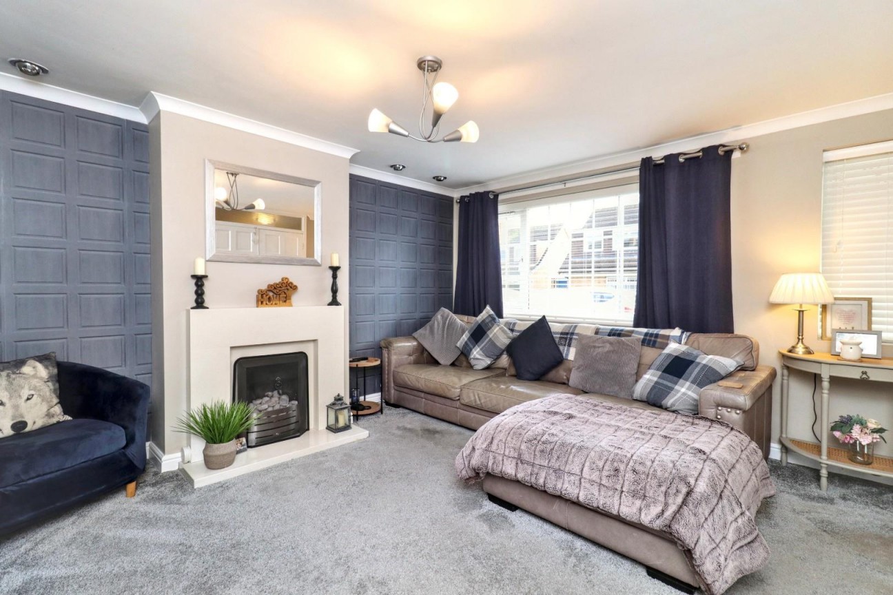 Selwyn Drive, Bishopsgarth, Stockton-On-Tees, TS19 8XF