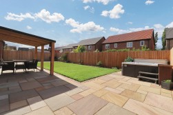 Hole Beck Drive, Kirklevington, Yarm, TS15 9YF