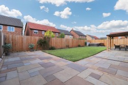 Hole Beck Drive, Kirklevington, Yarm, TS15 9YF