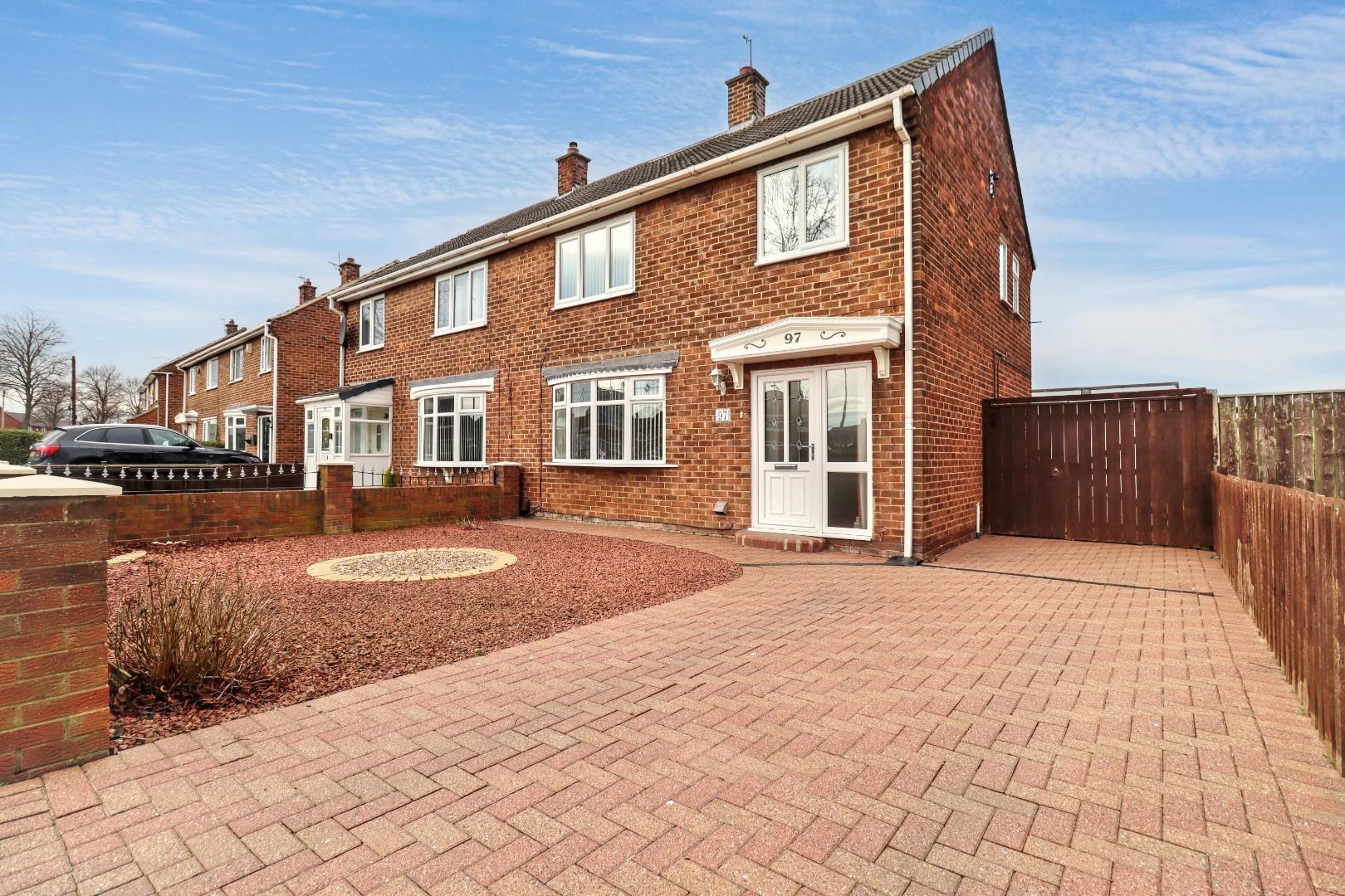 Low Grange Avenue, Billingham, TS23 3EG