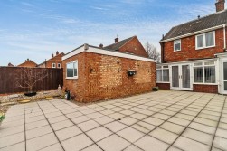 Low Grange Avenue, Billingham, TS23 3EG