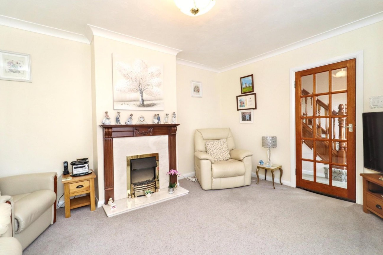 Low Grange Avenue, Billingham, TS23 3EG