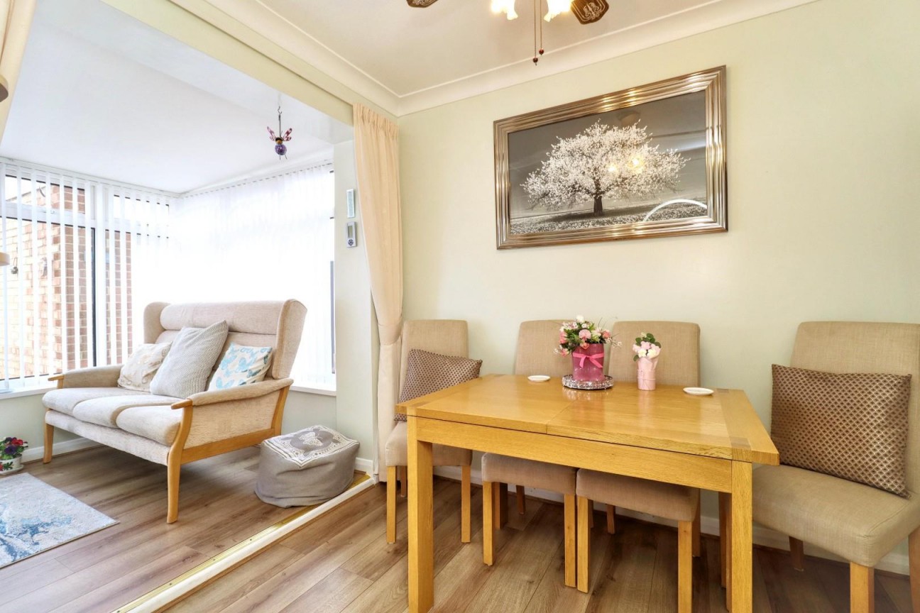 Low Grange Avenue, Billingham, TS23 3EG