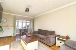 Moortown Road, Middlesbrough, TS4 3JB