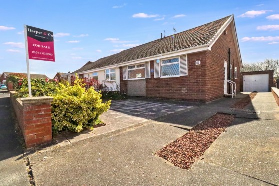 Greatham Close, Acklam, Middlesbrough, TS5 8JY