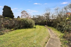 Greatham Close, Acklam, Middlesbrough, TS5 8JY