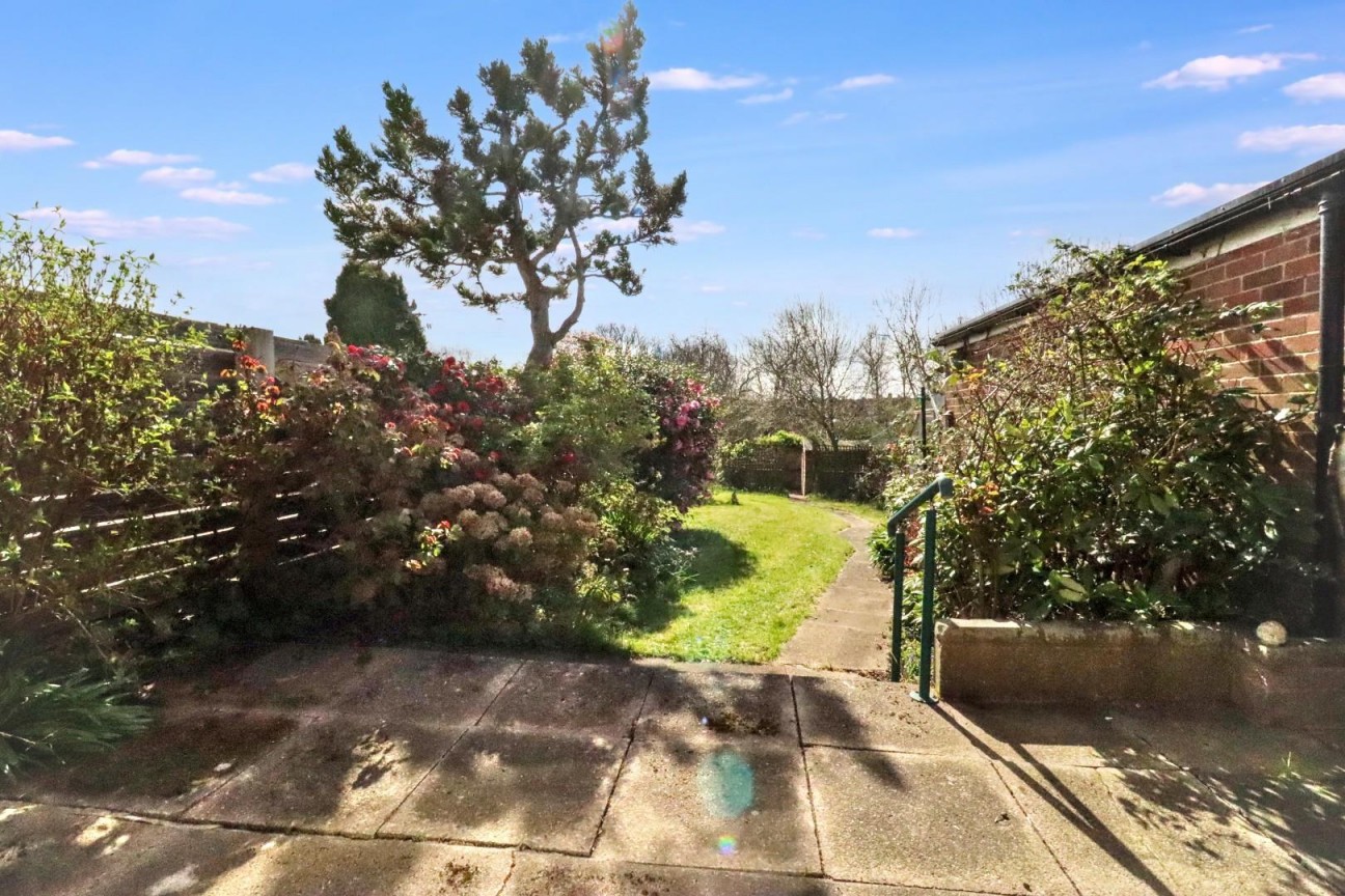 Greatham Close, Acklam, Middlesbrough, TS5 8JY