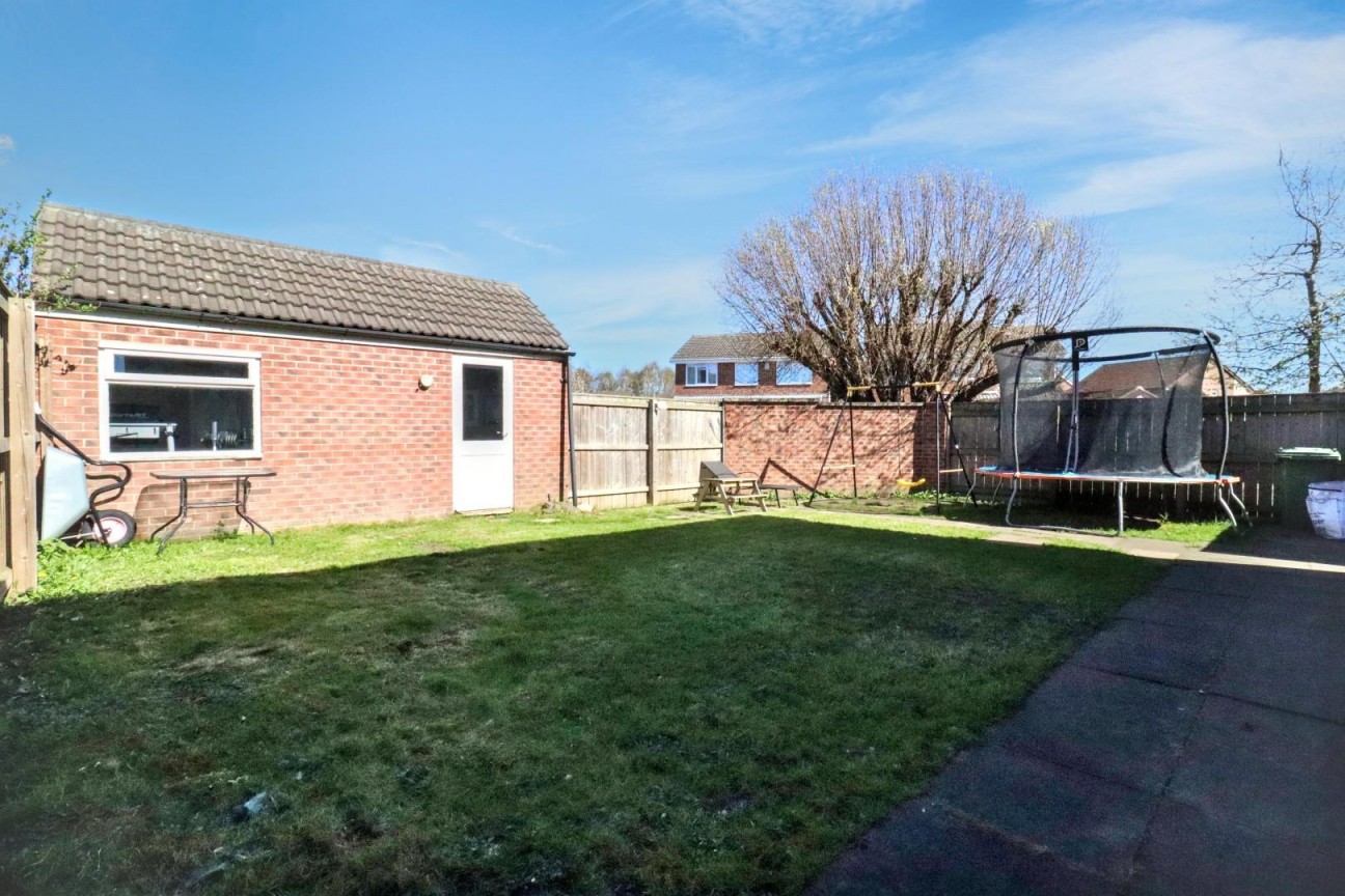 Low Grange Avenue, Billingham, TS23 3JZ