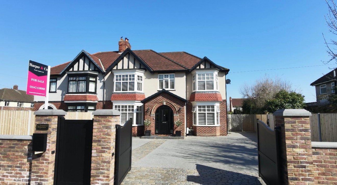 Oxbridge Avenue, (Near Hartburn) Stockton-On-Tees, TS18 4JE