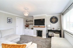 Dale Close, Bishopsgarth, Stockton-On-Tees, TS19 8UZ